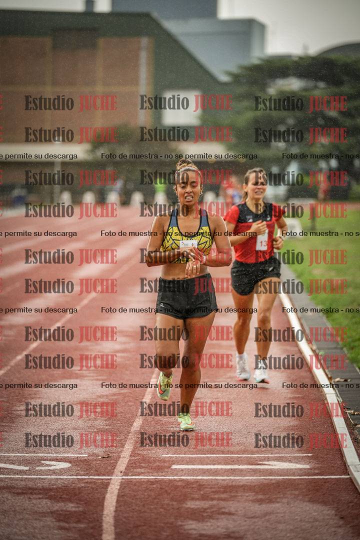 Fotos de los 1500 m llanos de mujeres