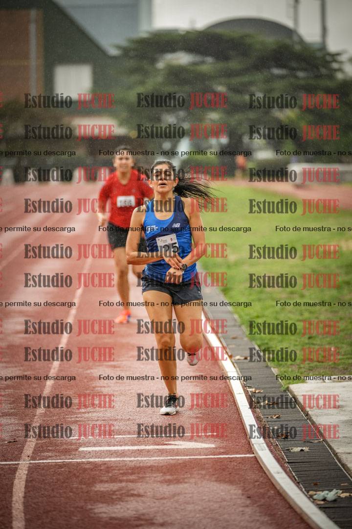 Fotos de los 1500 m llanos de mujeres