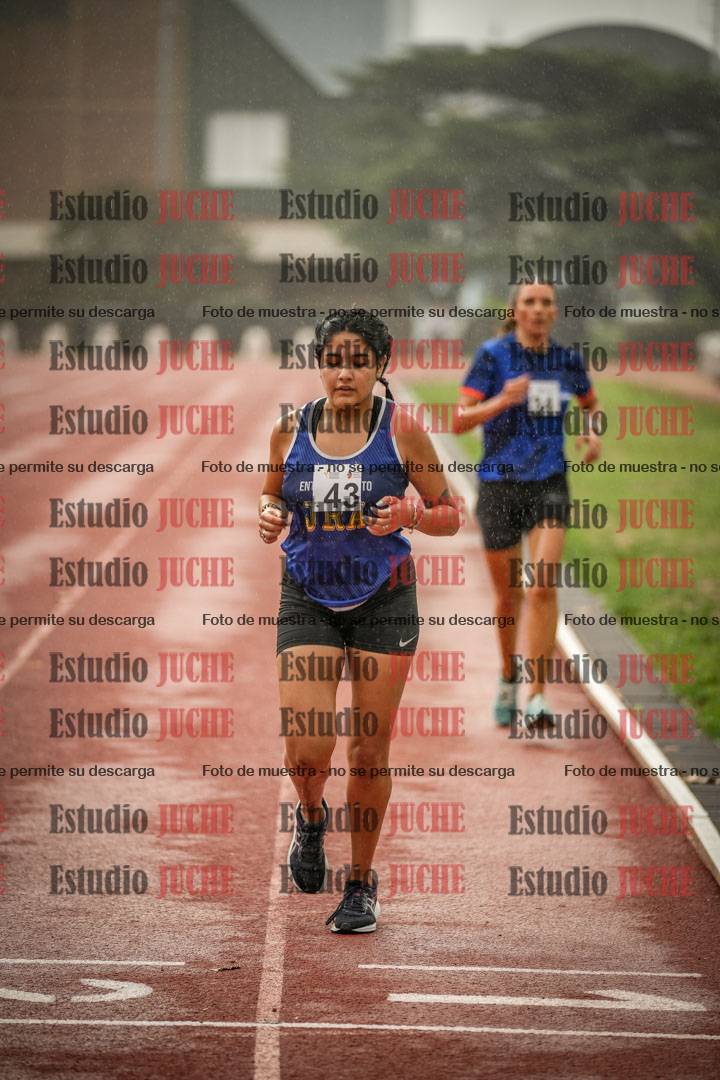 Fotos de los 1500 m llanos de mujeres
