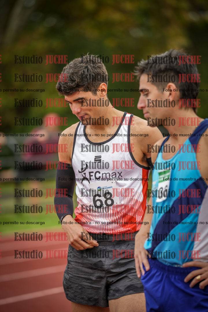 Fotos de los 1500 m llanos de varones