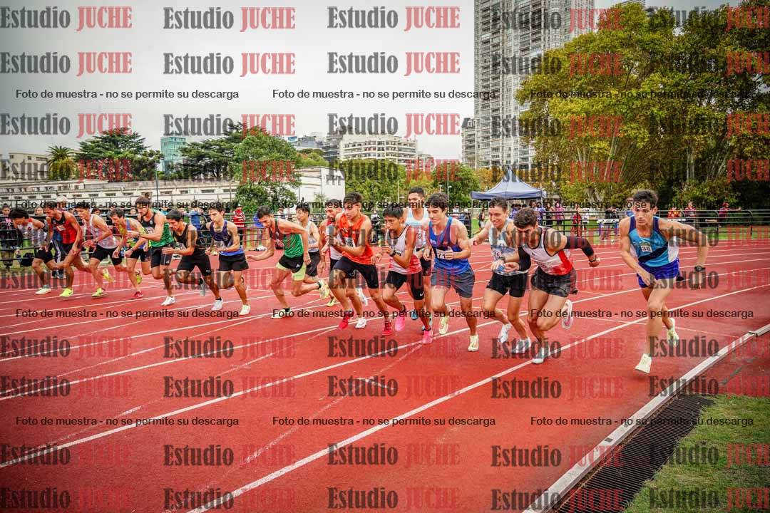 Fotos de los 1500 m llanos de varones