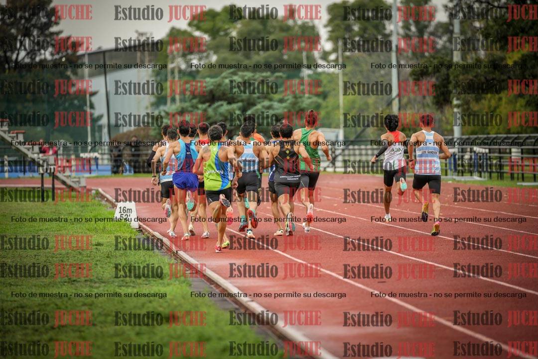 Fotos de los 1500 m llanos de varones