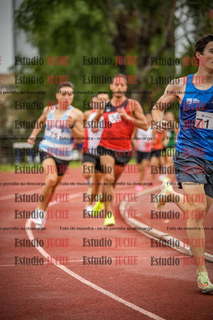 Fotos de los 1500 m llanos de varones
