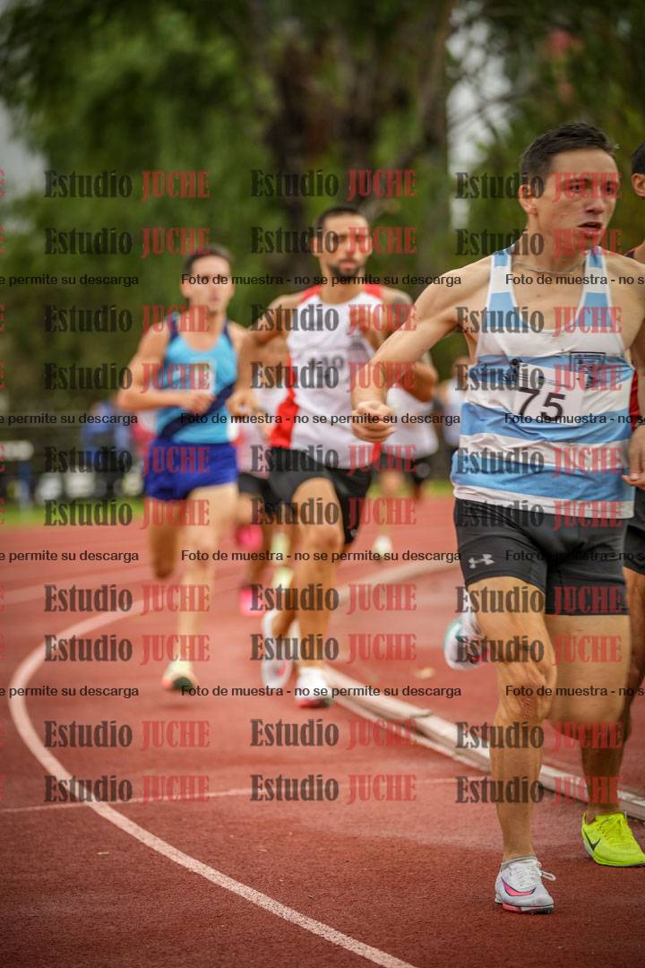 Fotos de los 1500 m llanos de varones