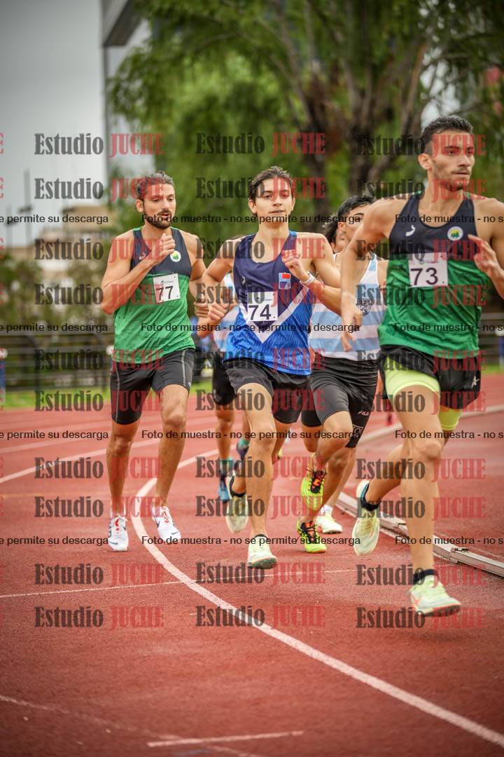 Fotos de los 1500 m llanos de varones