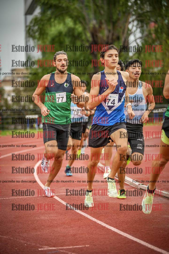 Fotos de los 1500 m llanos de varones