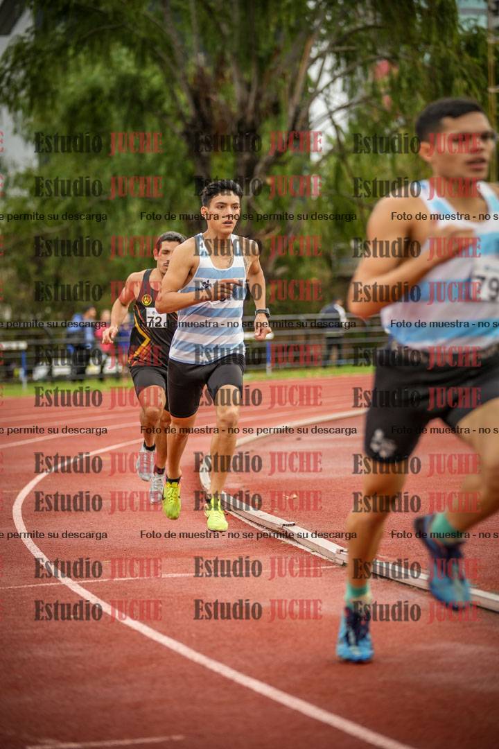 Fotos de los 1500 m llanos de varones