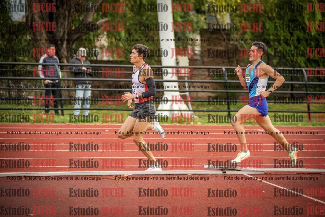 Fotos de los 1500 m llanos de varones