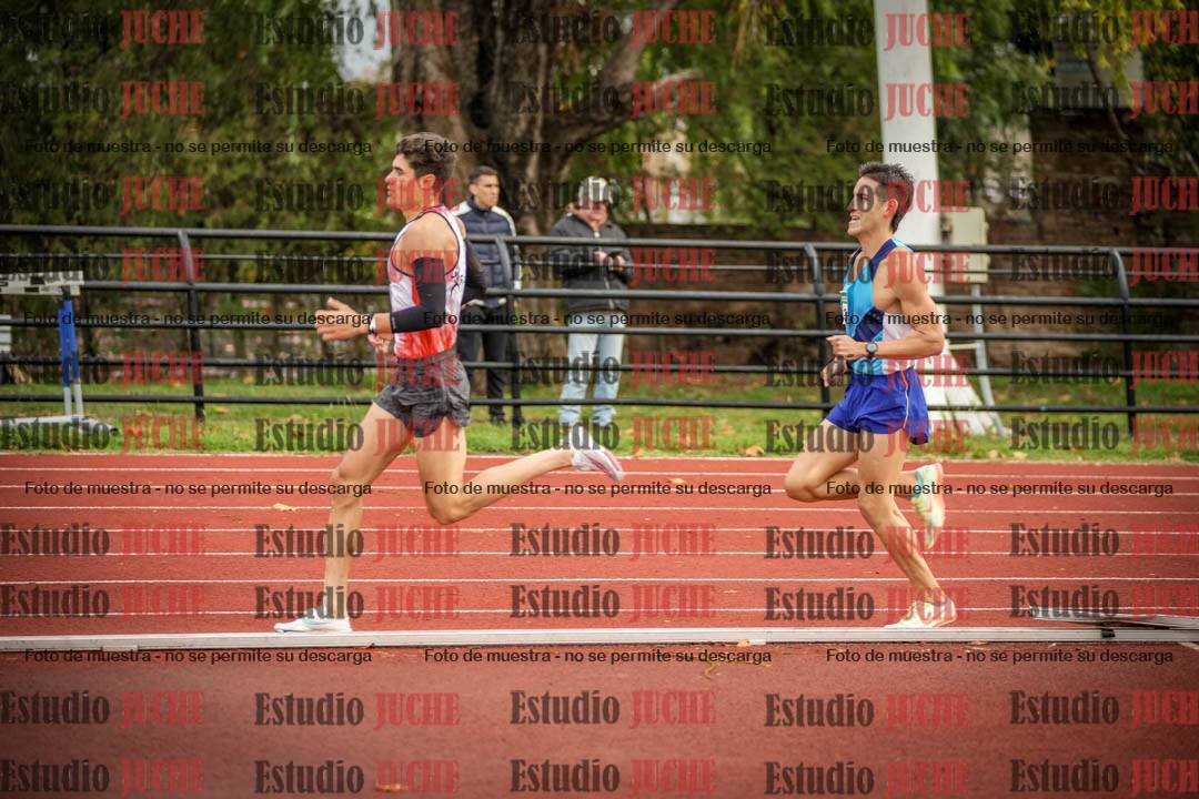 Fotos de los 1500 m llanos de varones