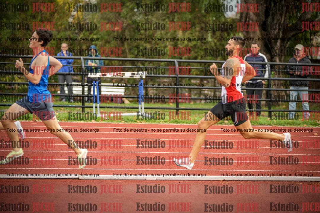 Fotos de los 1500 m llanos de varones