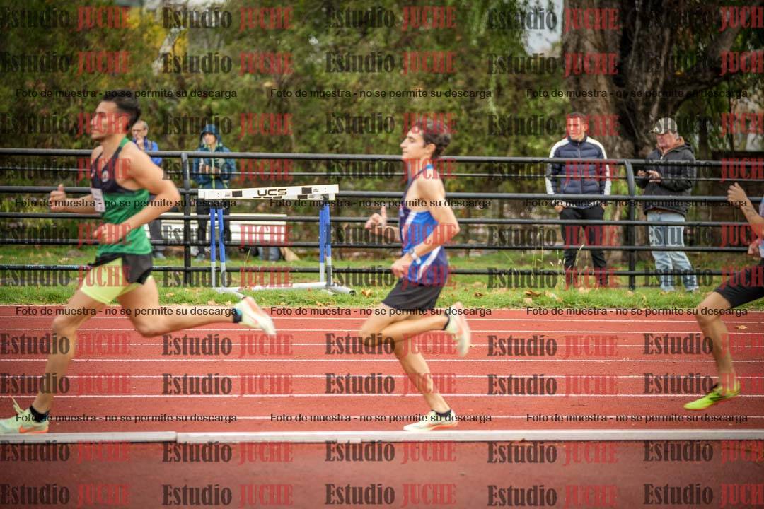 Fotos de los 1500 m llanos de varones