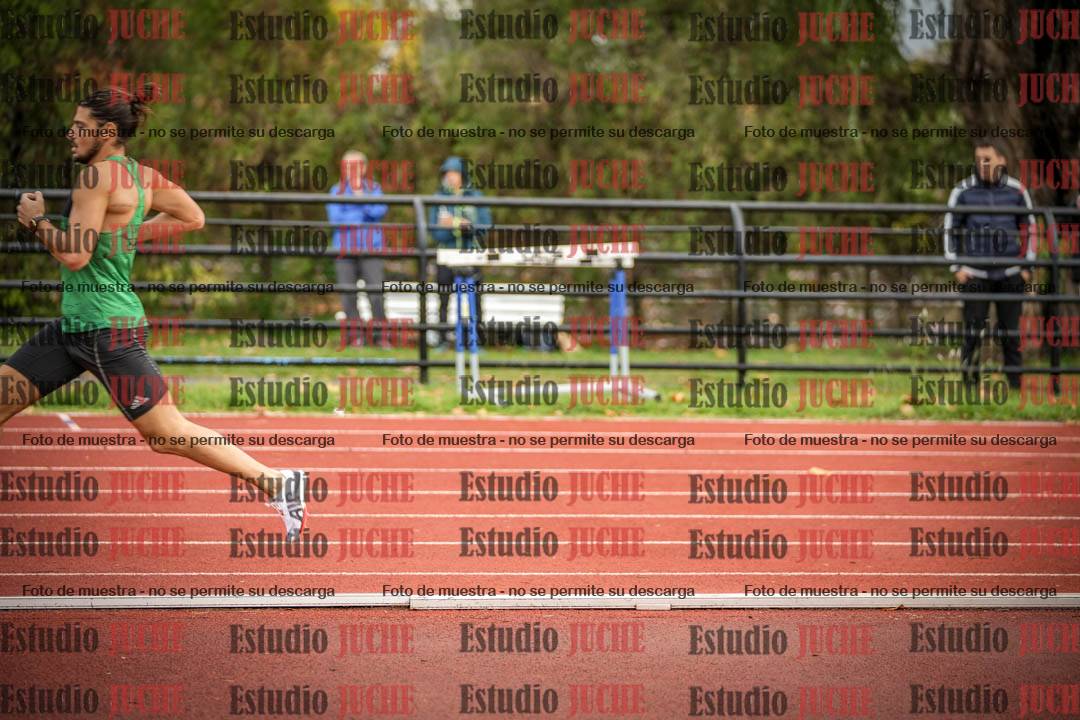 Fotos de los 1500 m llanos de varones