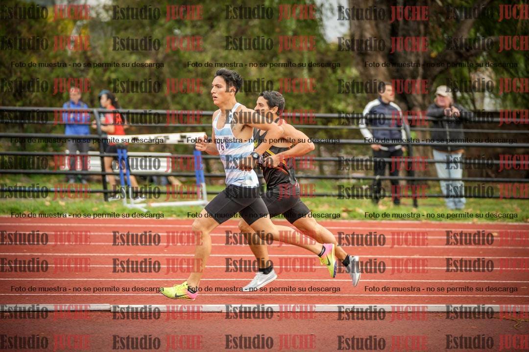 Fotos de los 1500 m llanos de varones