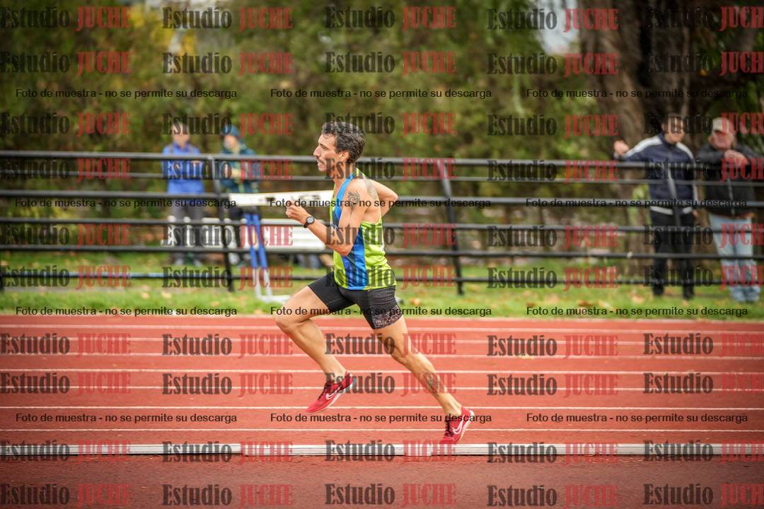 Fotos de los 1500 m llanos de varones