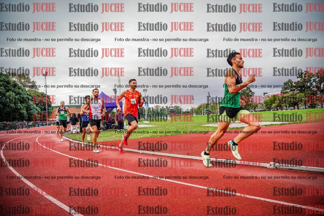 Fotos de los 1500 m llanos de varones