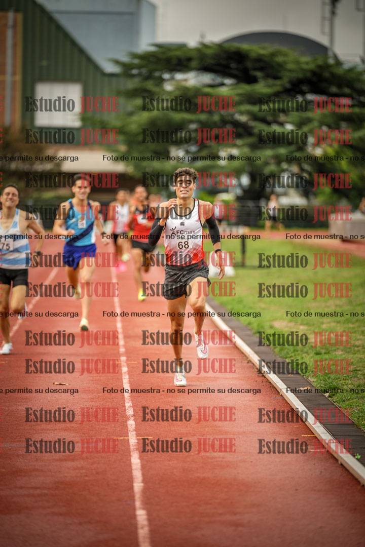 Fotos de los 1500 m llanos de varones