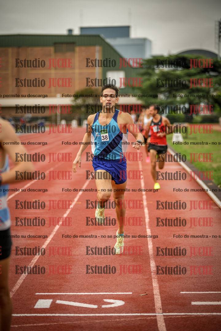 Fotos de los 1500 m llanos de varones