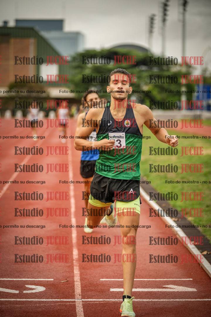 Fotos de los 1500 m llanos de varones