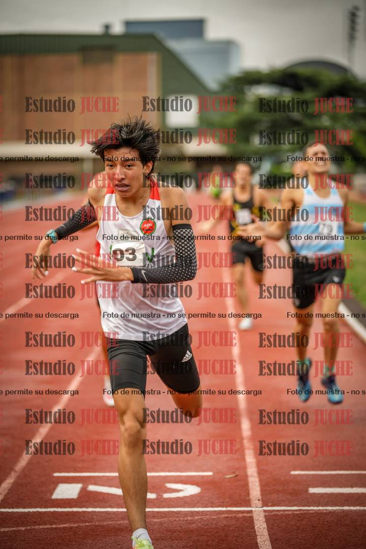 Fotos de los 1500 m llanos de varones