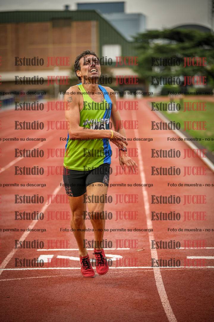 Fotos de los 1500 m llanos de varones