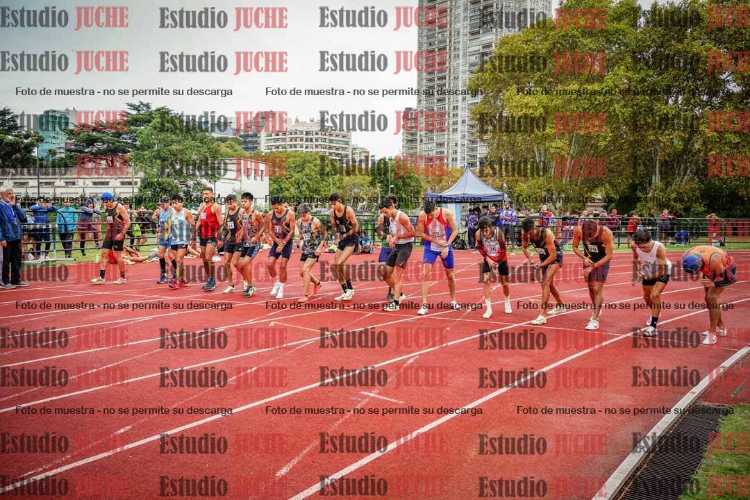 Fotos de los 1500 m llanos de varones