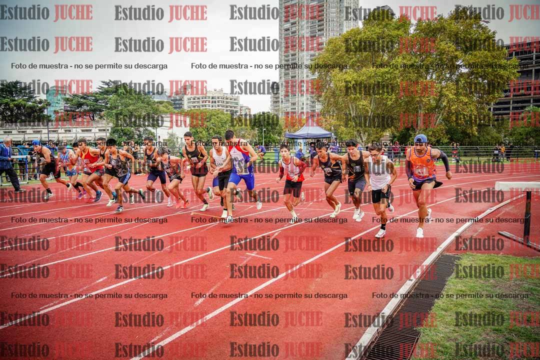 Fotos de los 1500 m llanos de varones