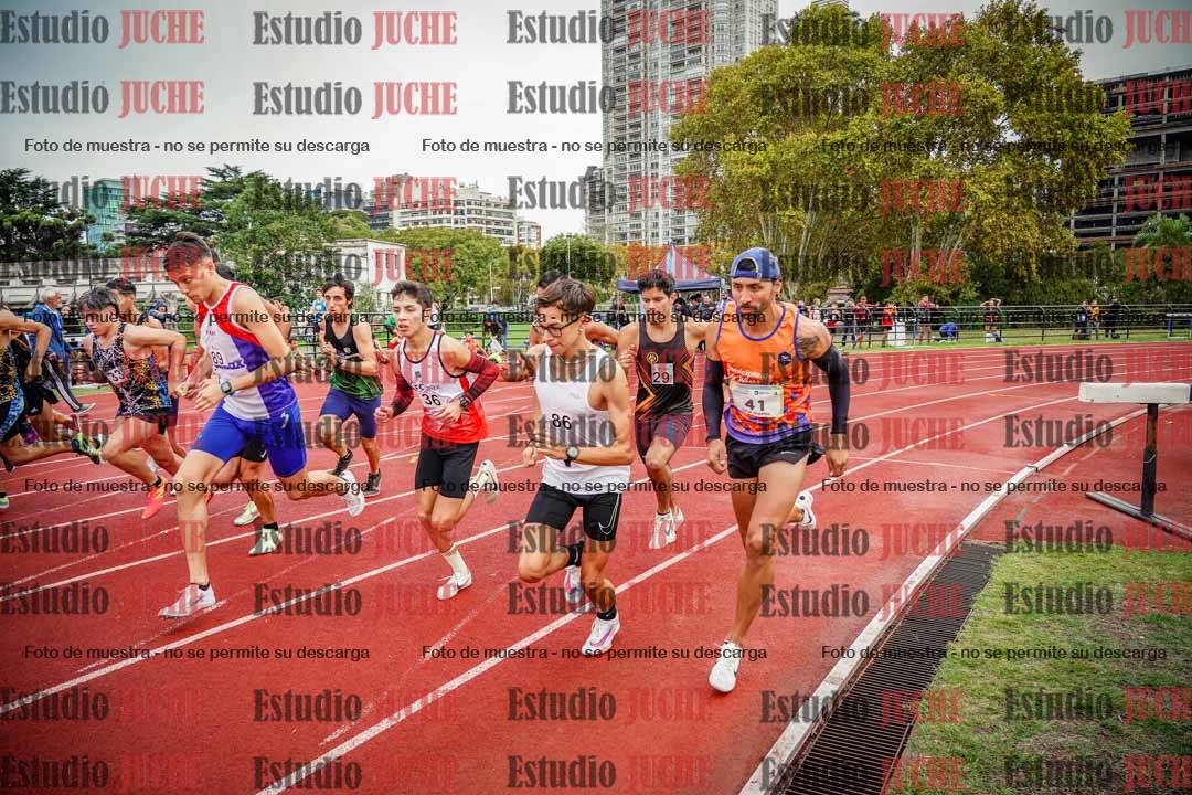 Fotos de los 1500 m llanos de varones