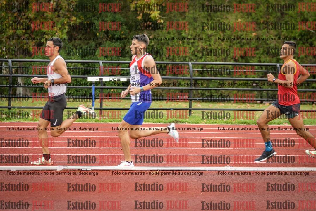 Fotos de los 1500 m llanos de varones