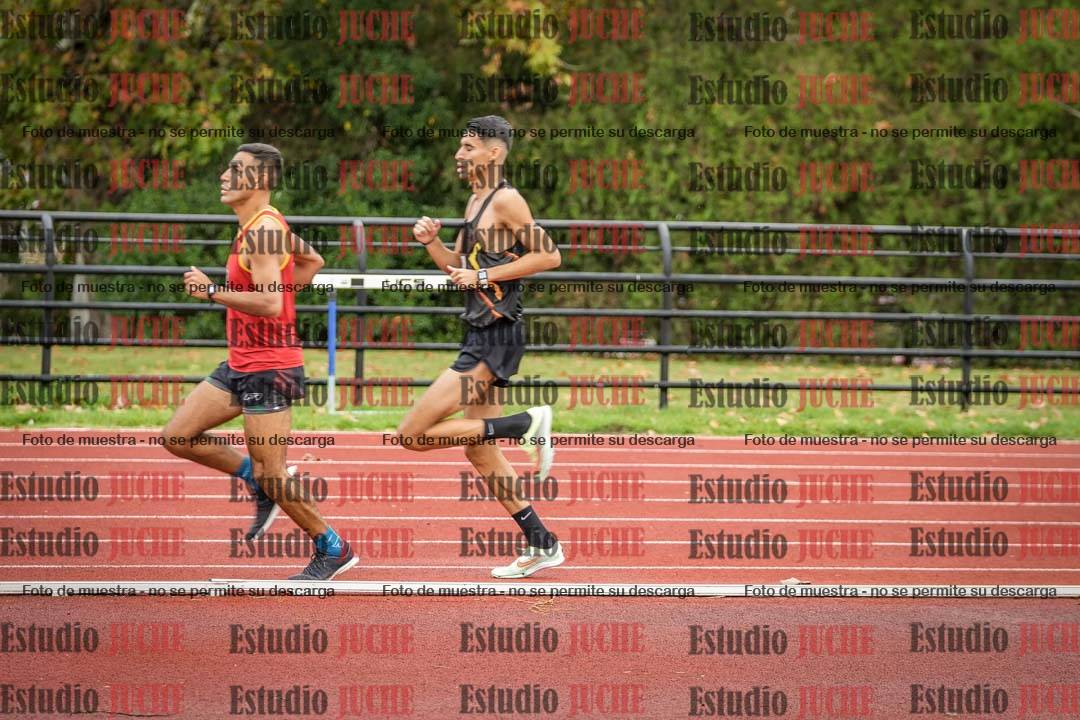 Fotos de los 1500 m llanos de varones