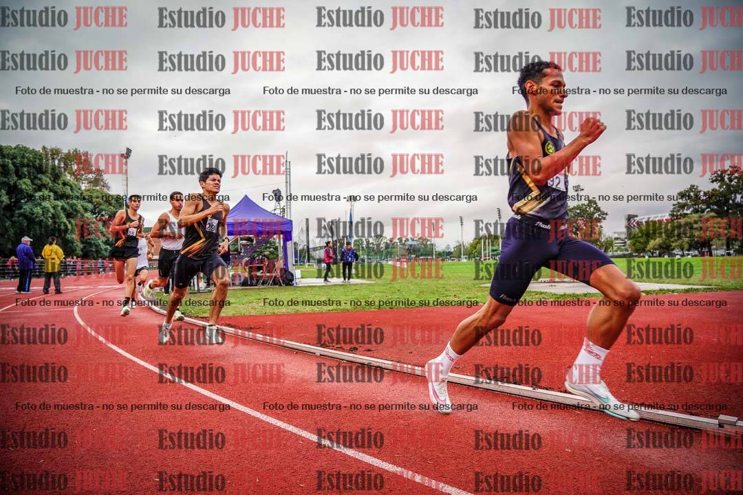 Fotos de los 1500 m llanos de varones