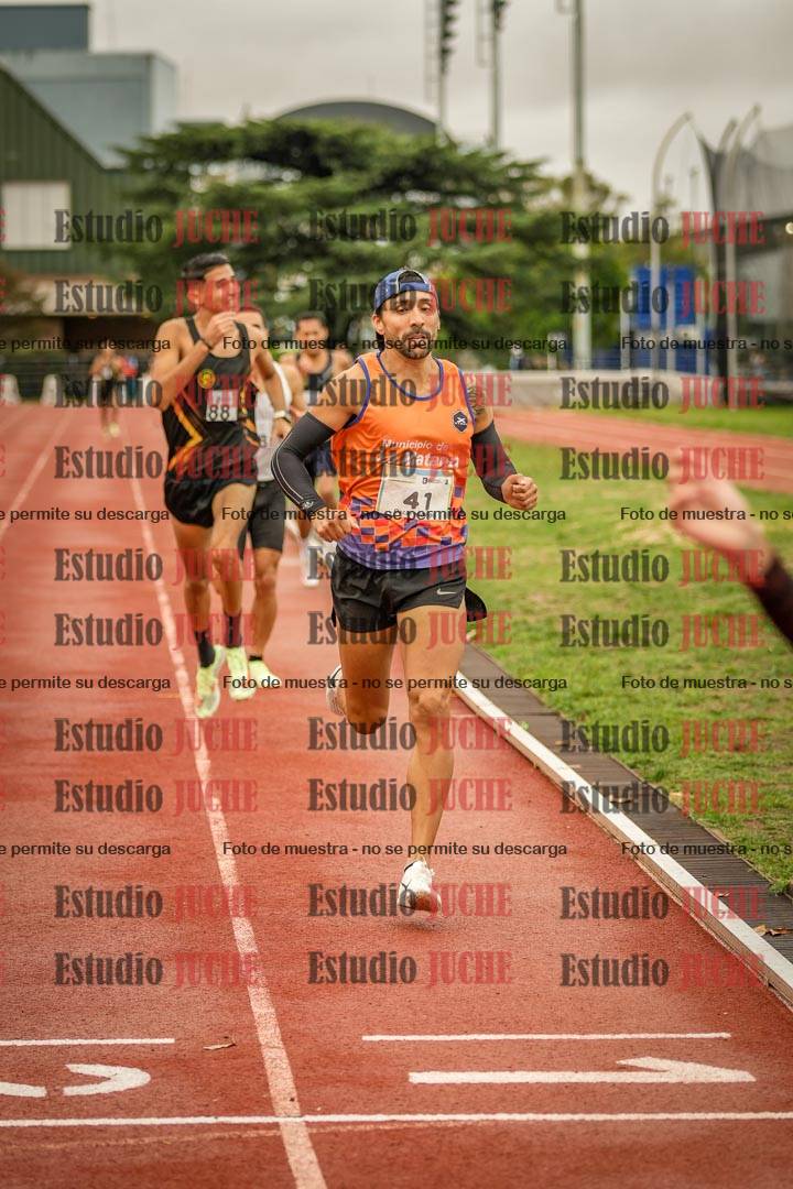 Fotos de los 1500 m llanos de varones