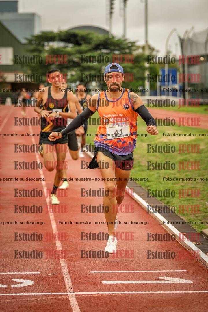 Fotos de los 1500 m llanos de varones