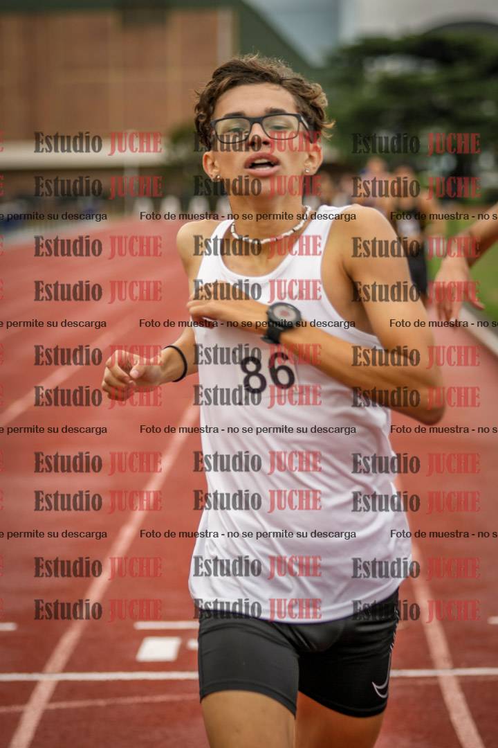 Fotos de los 1500 m llanos de varones