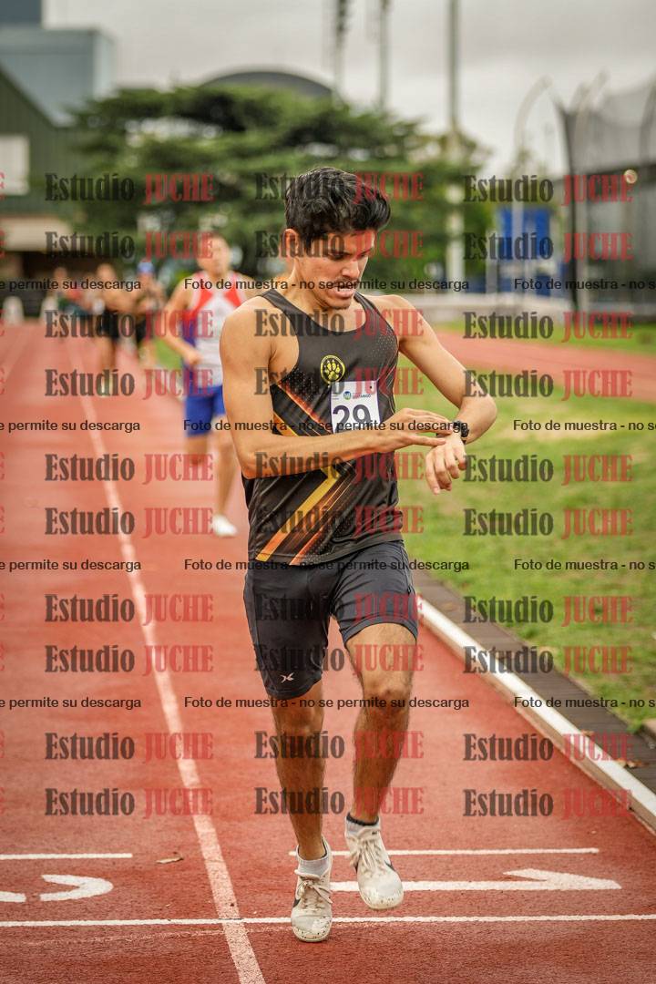 Fotos de los 1500 m llanos de varones