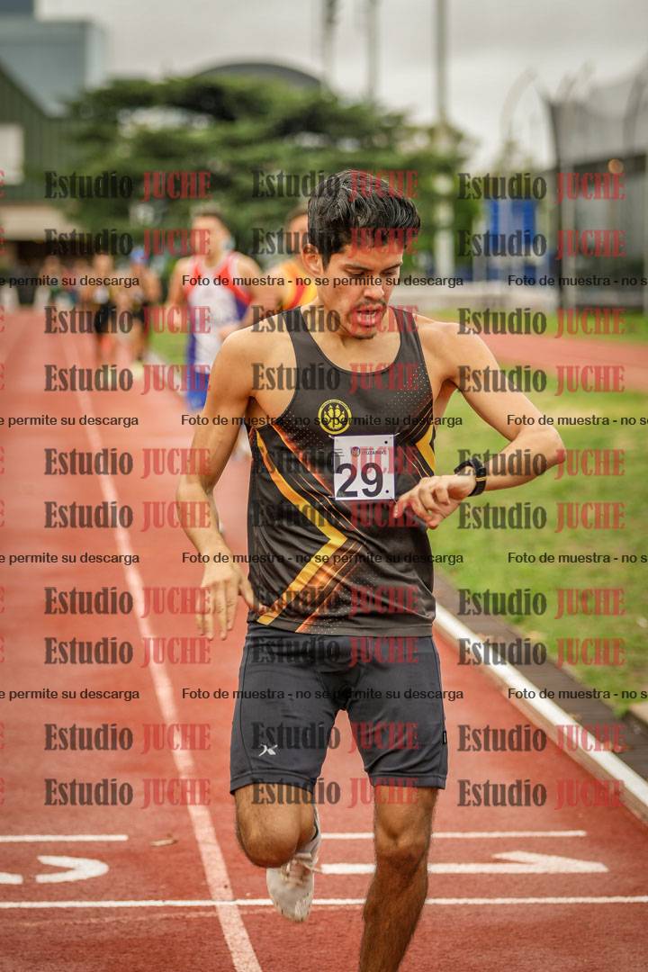 Fotos de los 1500 m llanos de varones