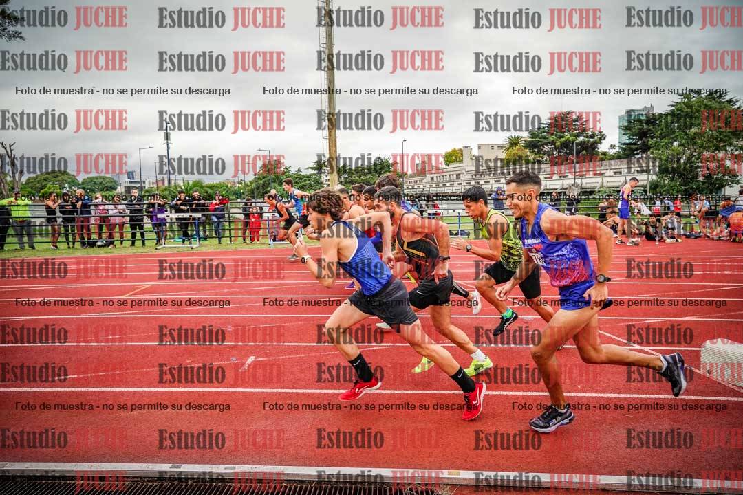 Fotos de los 1500 m llanos de varones