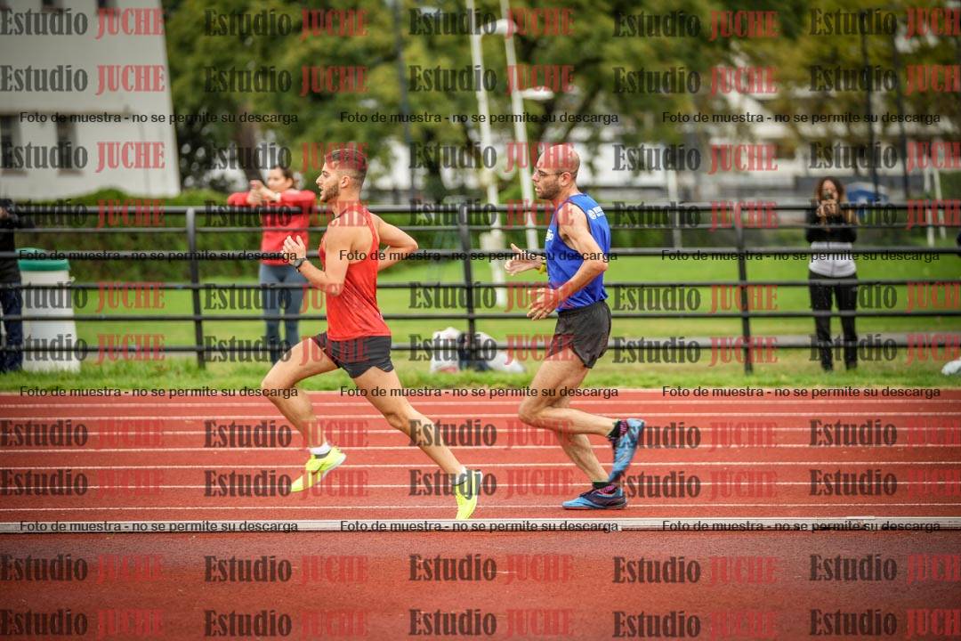 Fotos de los 1500 m llanos de varones