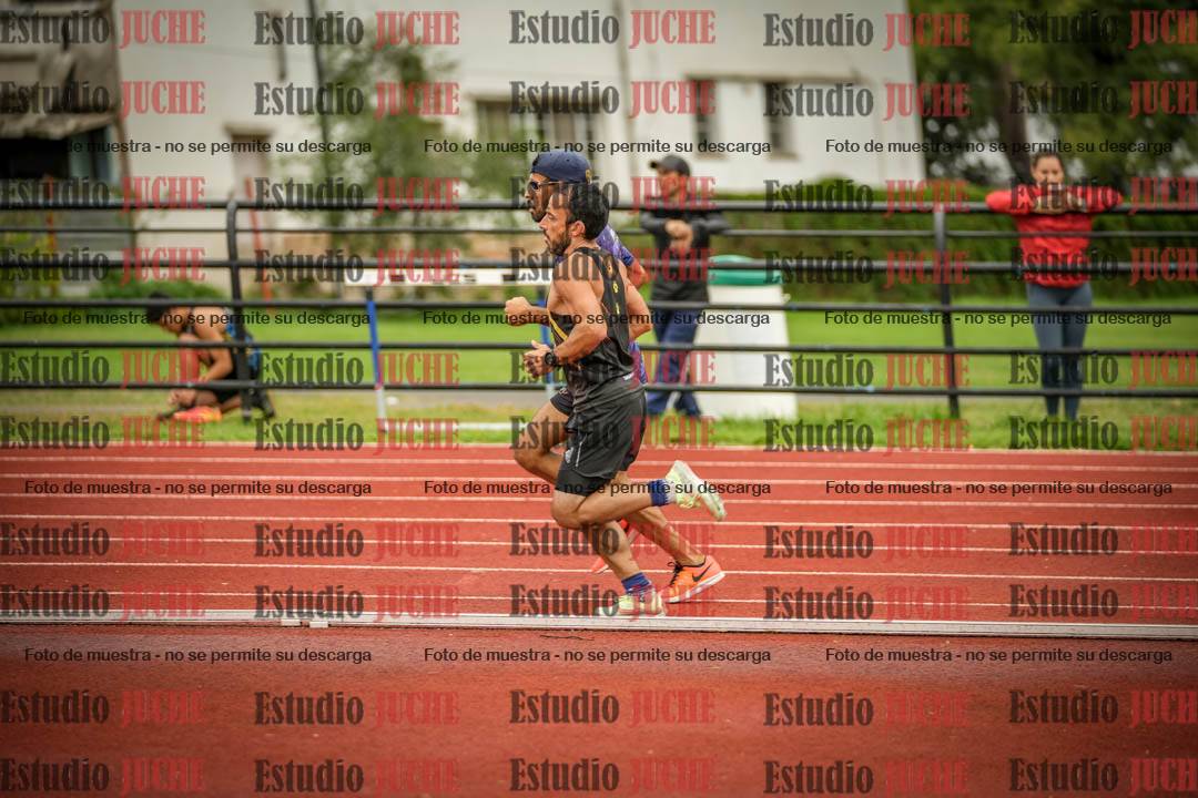 Fotos de los 1500 m llanos de varones