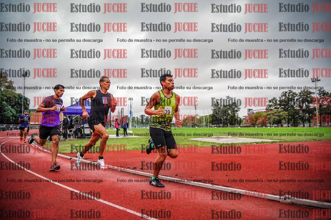 Fotos de los 1500 m llanos de varones