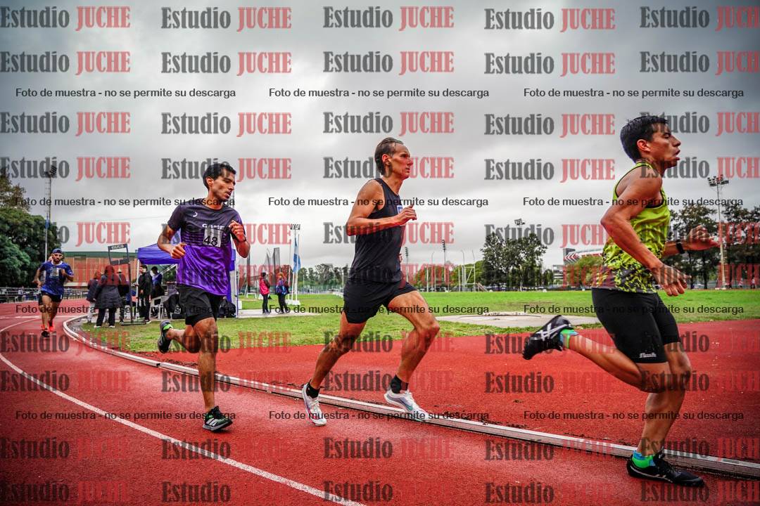 Fotos de los 1500 m llanos de varones