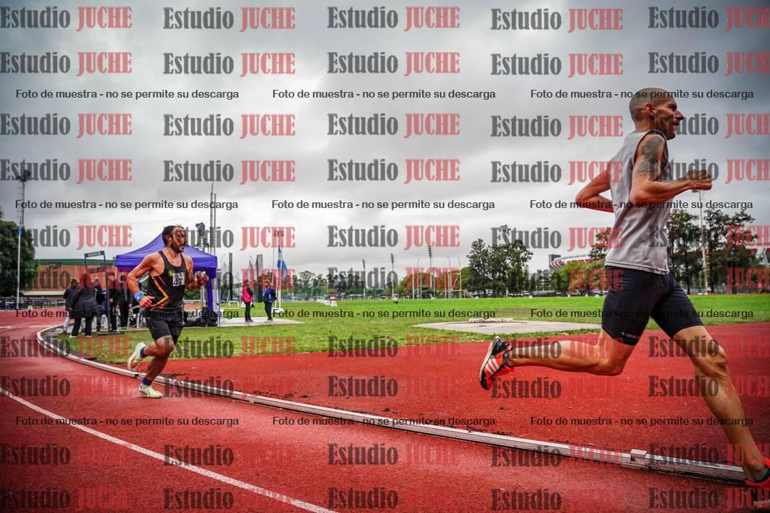 Fotos de los 1500 m llanos de varones