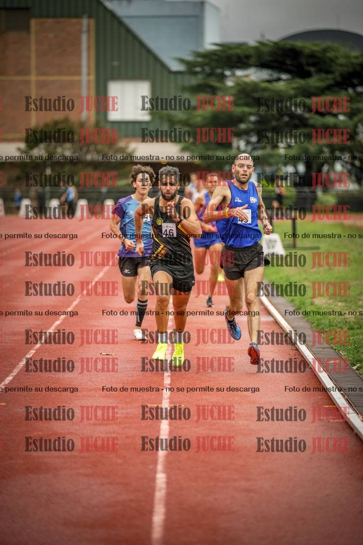 Fotos de los 1500 m llanos de varones
