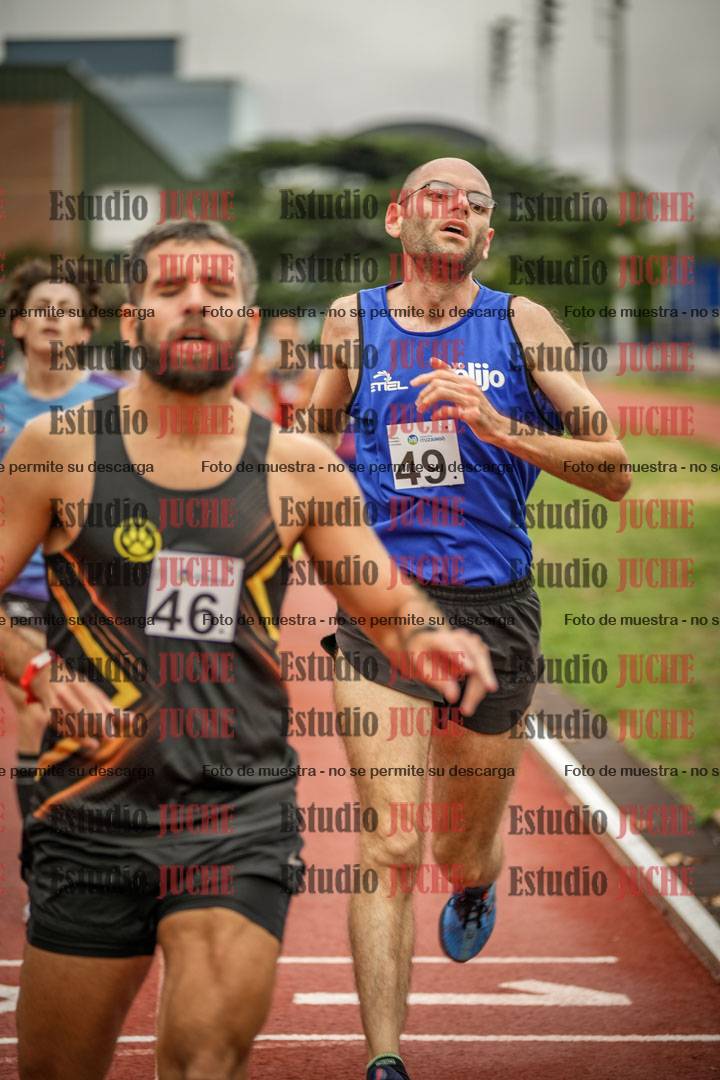Fotos de los 1500 m llanos de varones