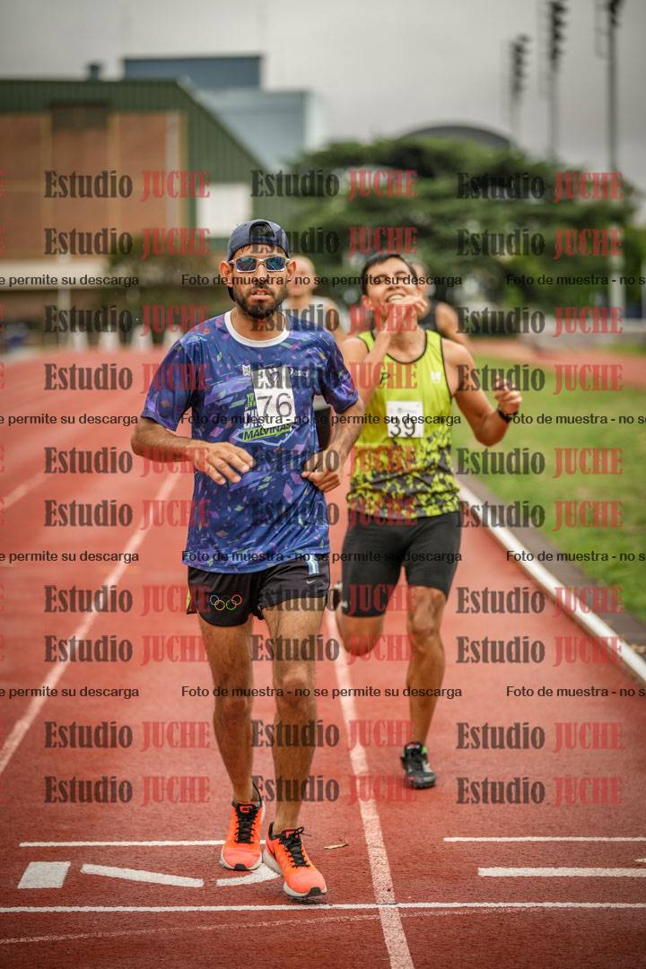 Fotos de los 1500 m llanos de varones