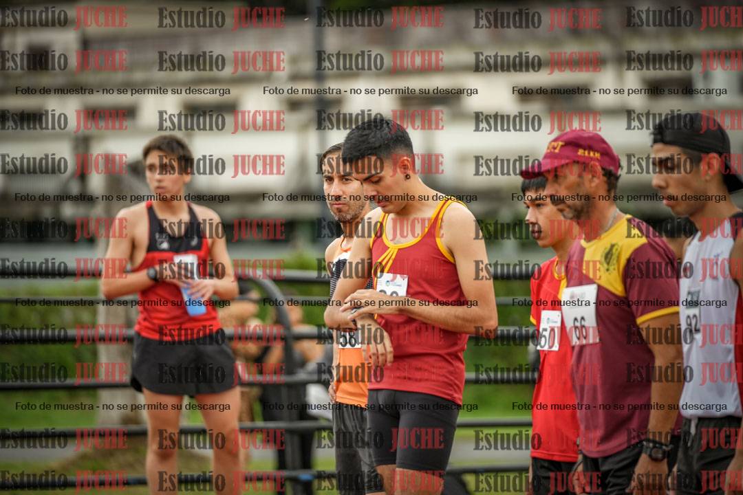 Fotos de los 1500 m llanos de varones