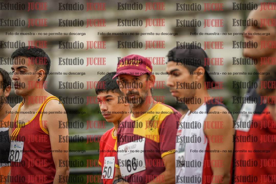 Fotos de los 1500 m llanos de varones