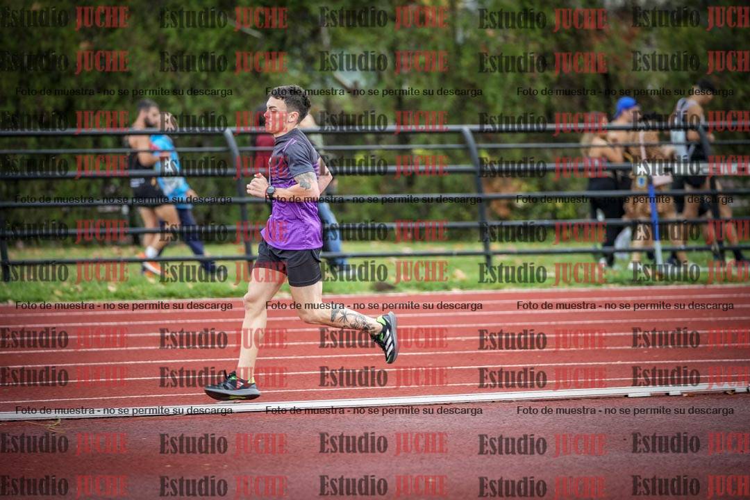 Fotos de los 1500 m llanos de varones