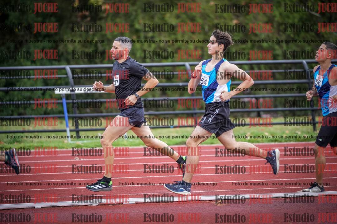 Fotos de los 1500 m llanos de varones