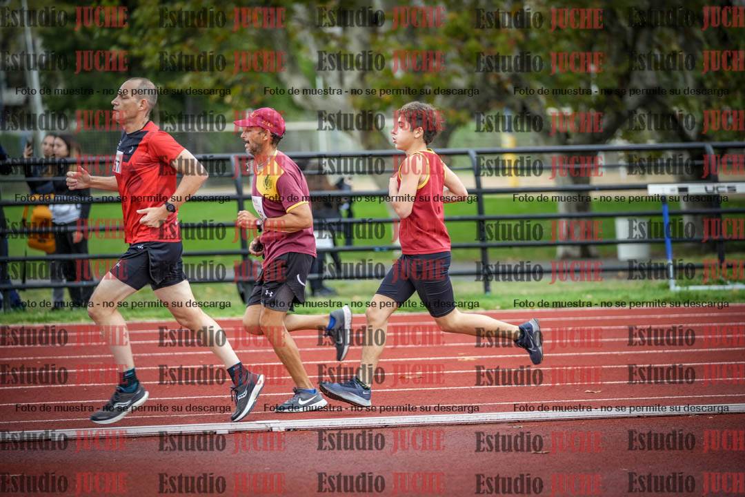 Fotos de los 1500 m llanos de varones