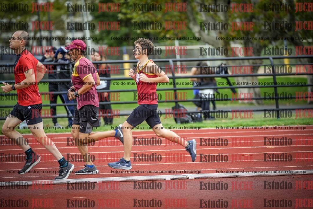 Fotos de los 1500 m llanos de varones